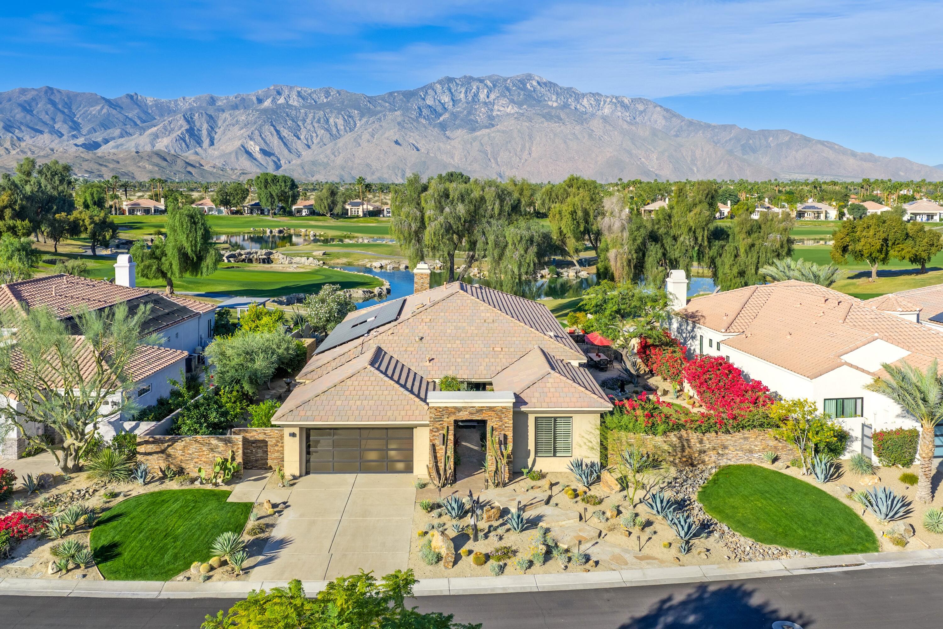 33 Vía Las Flores Rancho Mirage, CA 92270 - Photo 46 of 50 Photo-3