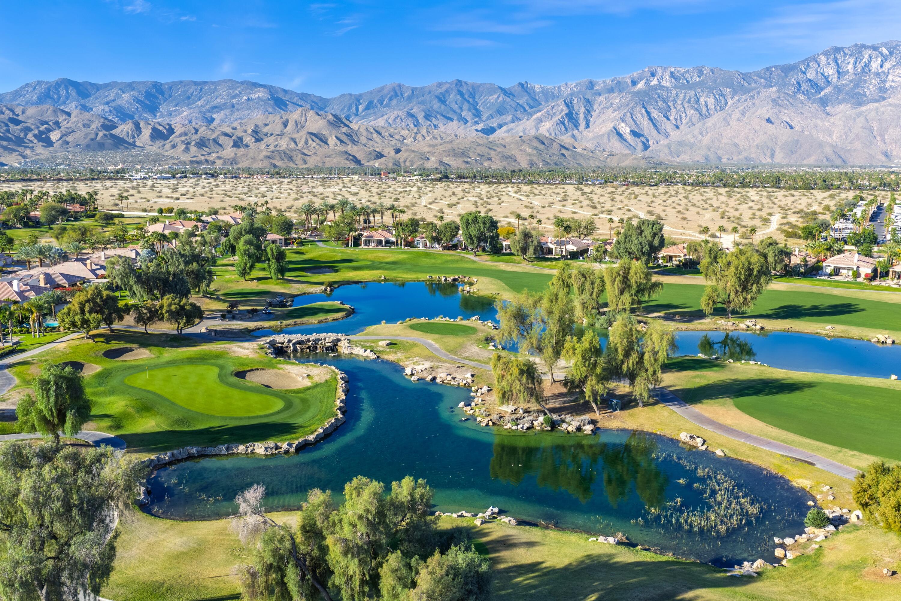 33 Vía Las Flores Rancho Mirage, CA 92270 - Photo 48 of 50 Photo-7