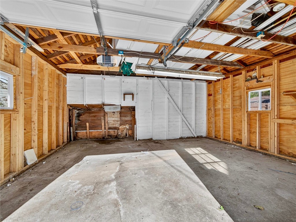 28 Penrose Street Rochester, NY 14612 - Photo 34 of 42 2 car garage however currently set up for only 1 c