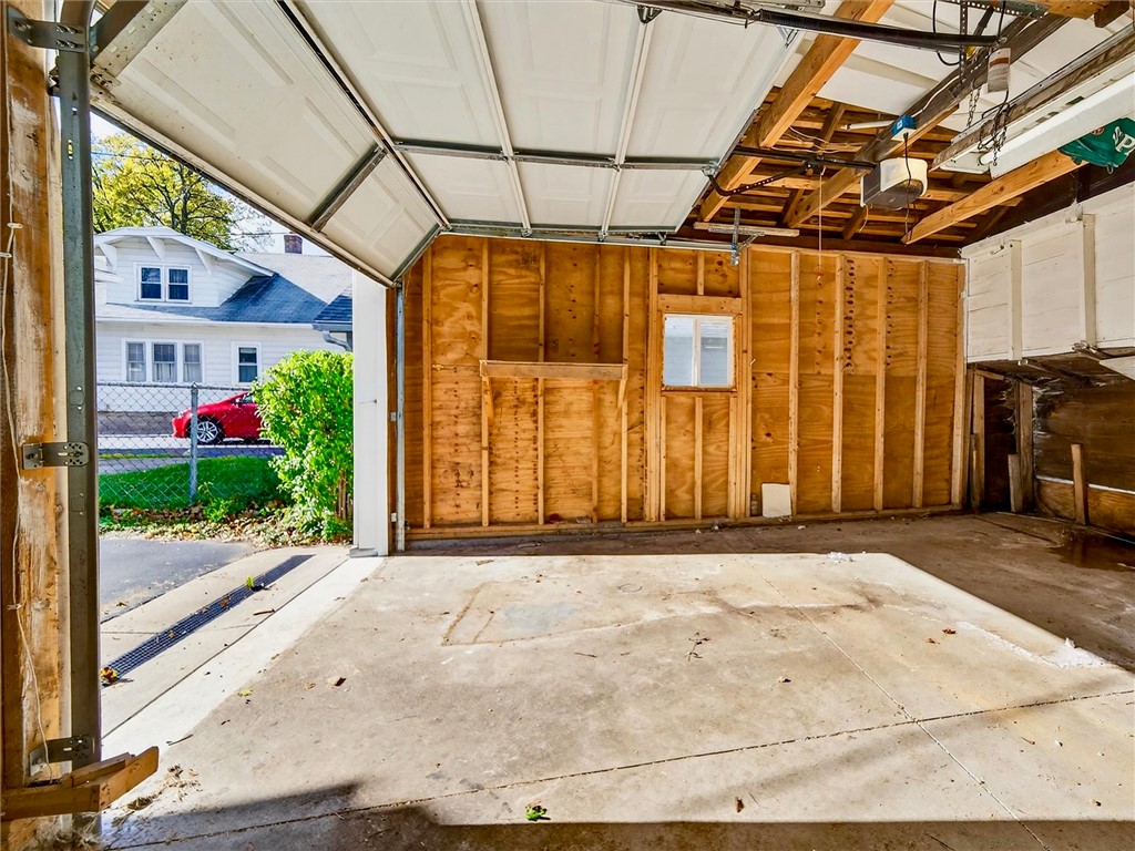 28 Penrose Street Rochester, NY 14612 - Photo 36 of 42 2 car garage however currently set up for only 1 c