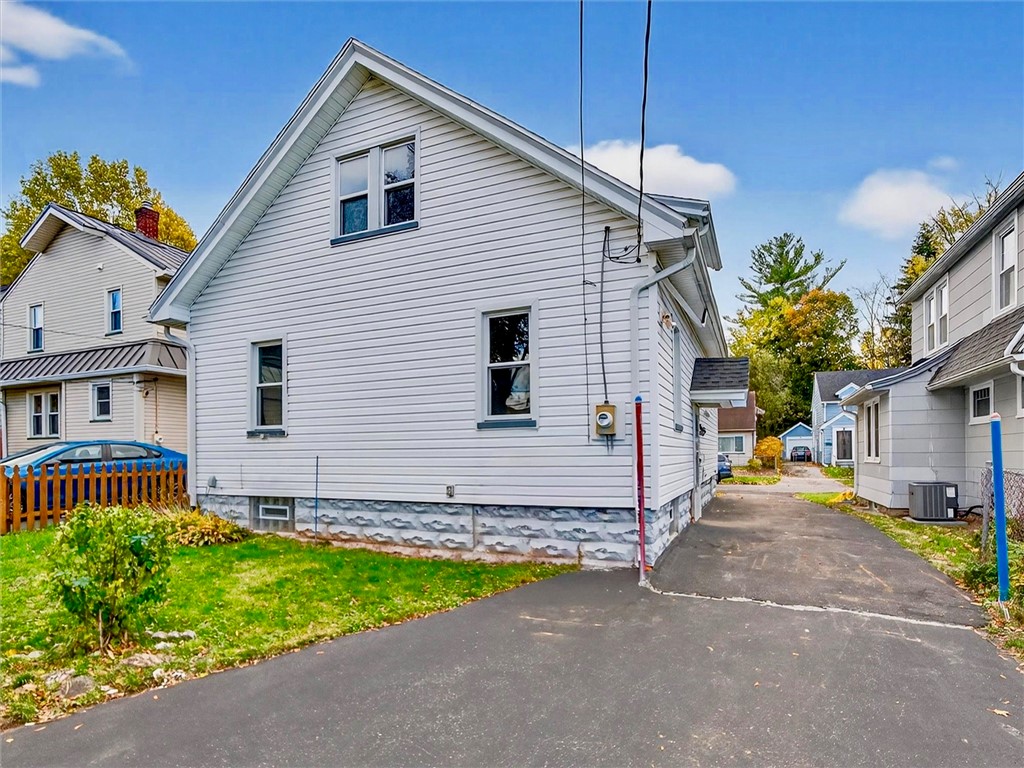 28 Penrose Street Rochester, NY 14612 - Photo 40 of 42