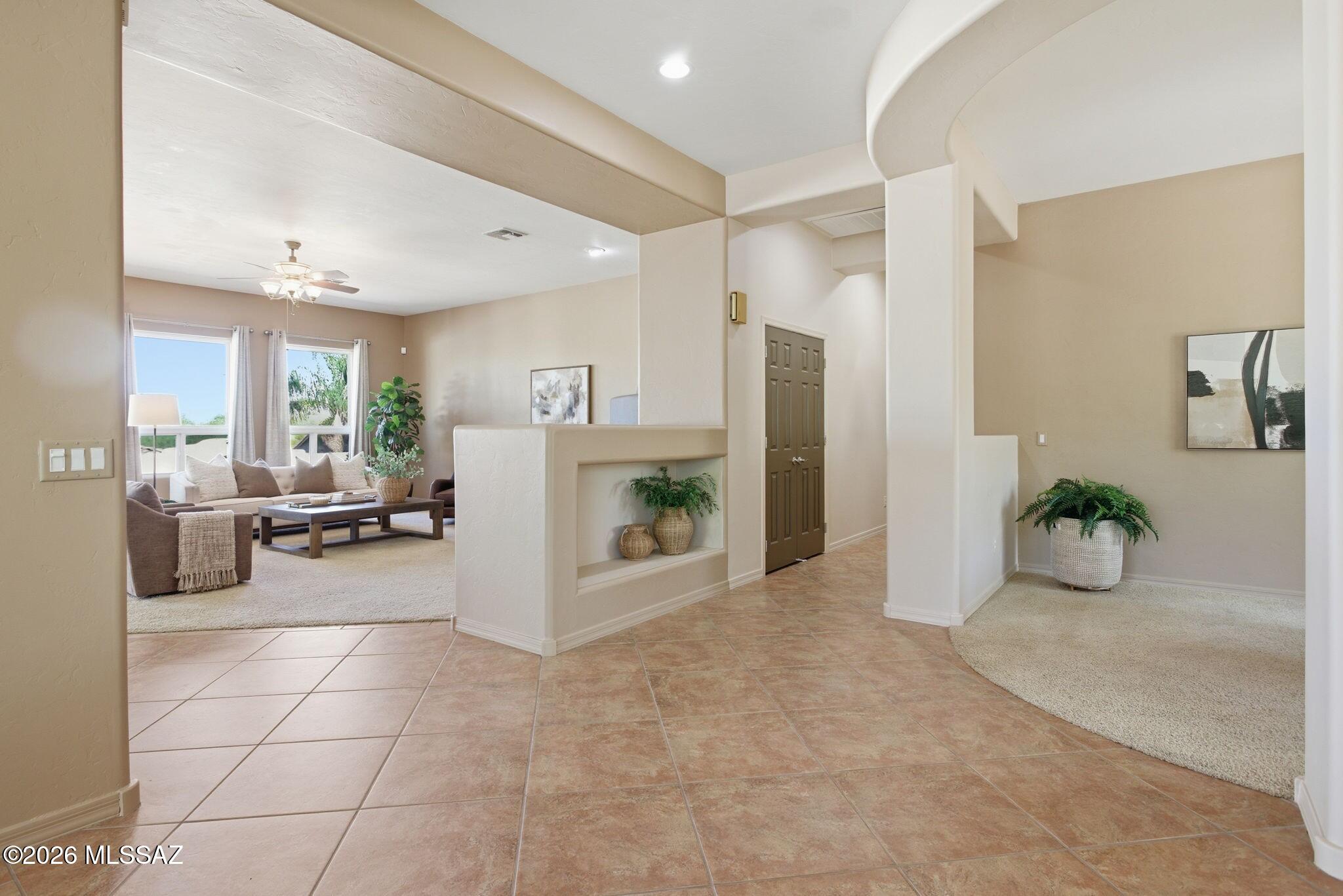 12641 North Rock Creek Road Oro Valley, AZ 85755 - Photo 22 of 48 Hall