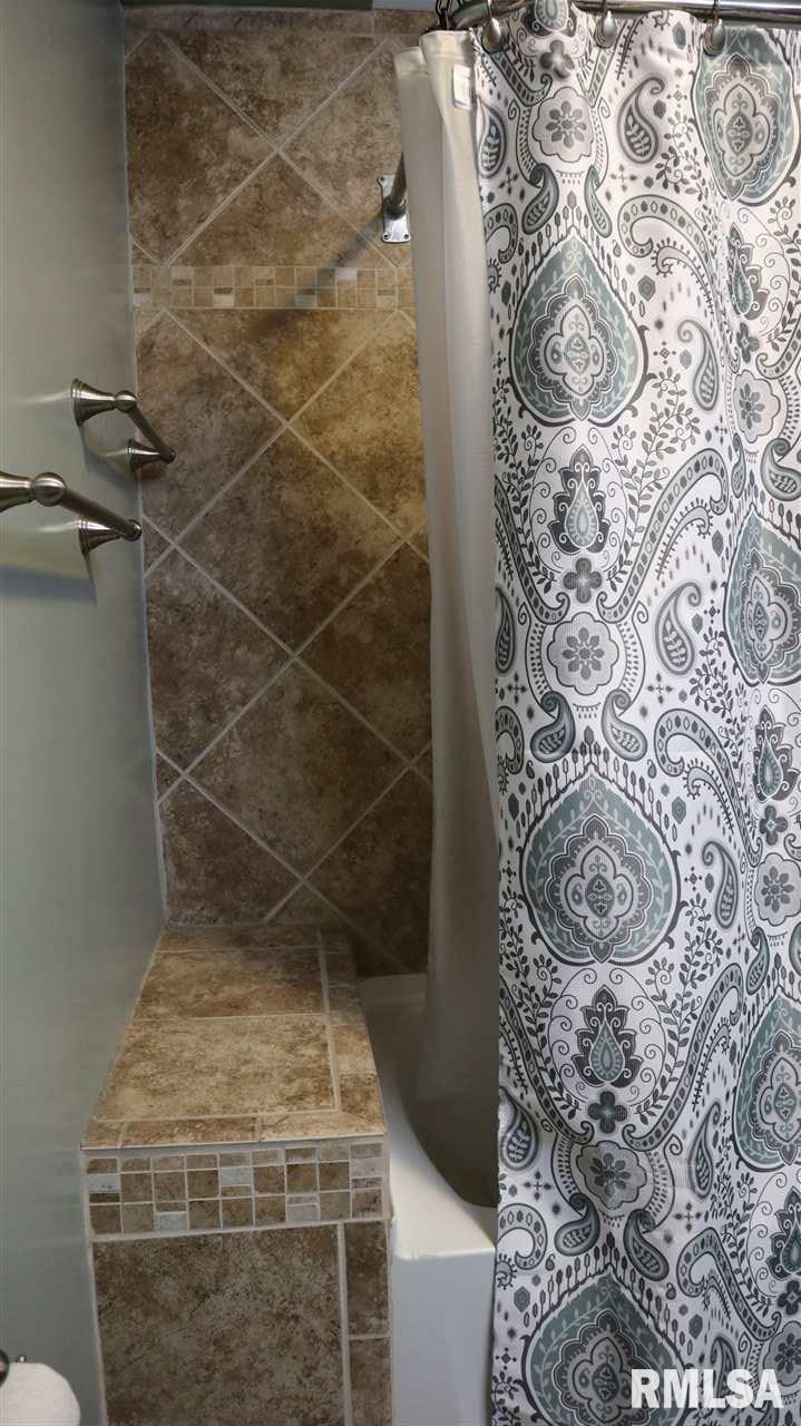 5222 West Monroe Road Bartonville, IL 61607 - Photo 21 of 29 Gallery Image 21