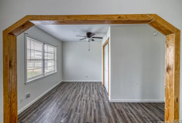 $140,000 | 803 East Edwards Street, Crystal City, TX 78839