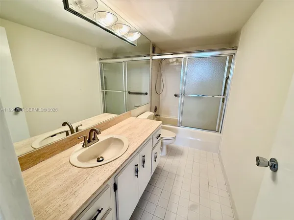 $2,550 | 500 Three Islands Boulevard, Unit 314, Hallandale Beach, FL 33009