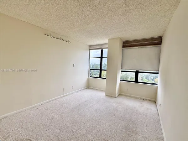 $2,550 | 500 Three Islands Boulevard, Unit 314, Hallandale Beach, FL 33009