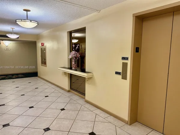 $2,550 | 500 Three Islands Boulevard, Unit 314, Hallandale Beach, FL 33009