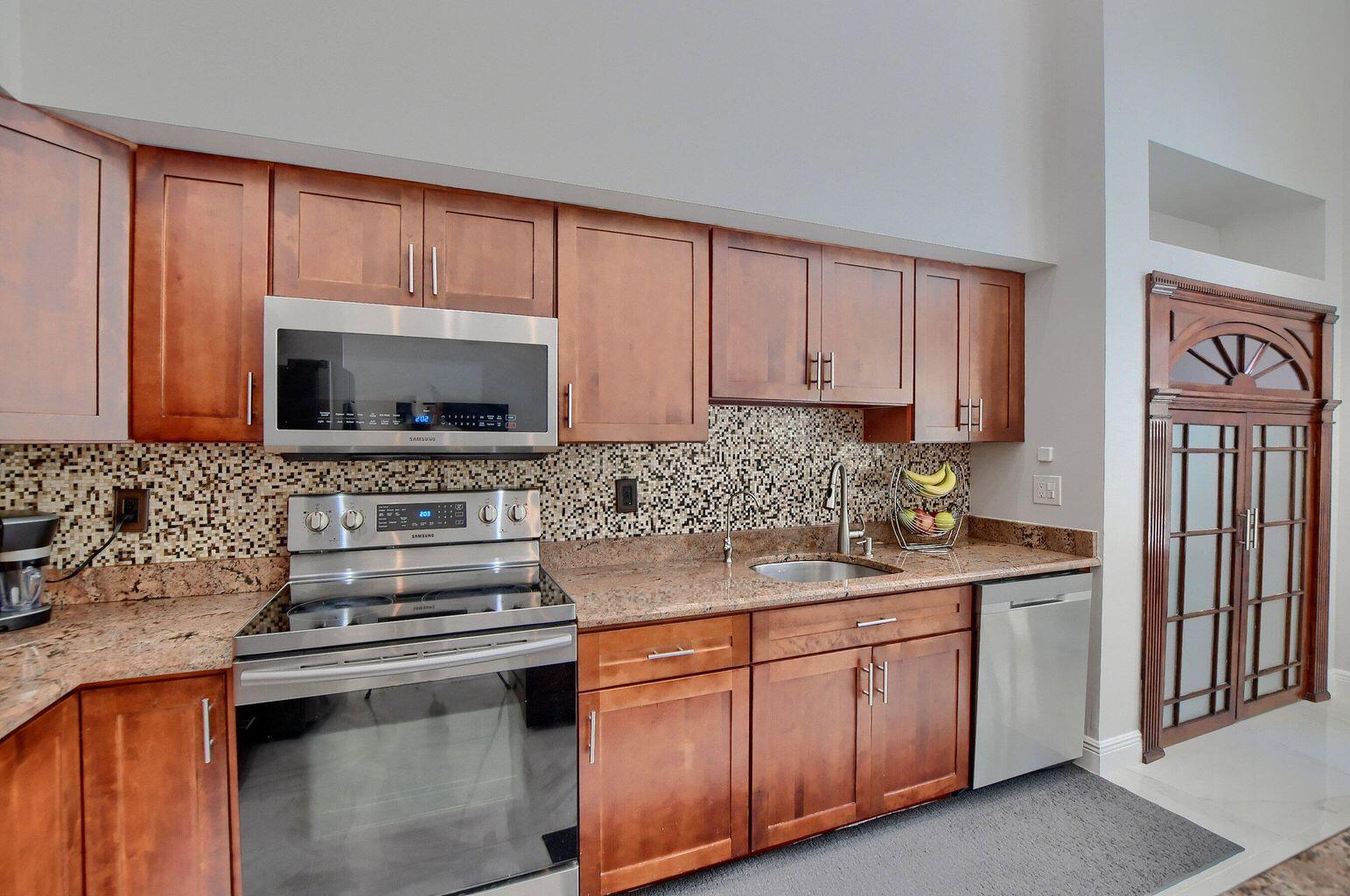 23157 Boca Club Colony Circle Boca Raton, FL 33433 - Photo 18 of 40 20220618104002945686000000-o