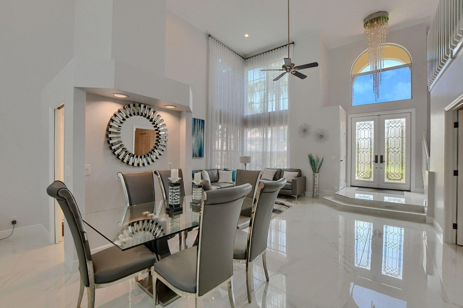 23157 Boca Club Colony Circle Boca Raton, FL 33433 - Photo 8 of 40 20220618103536010510000000-o