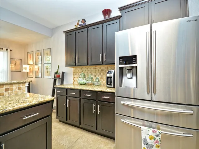 $1,775 | 219 Valley Oaks Loop, Georgetown, TX 78626