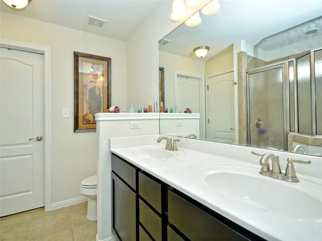 $1,775 | 219 Valley Oaks Loop, Georgetown, TX 78626