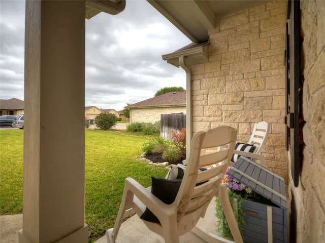$1,775 | 219 Valley Oaks Loop, Georgetown, TX 78626