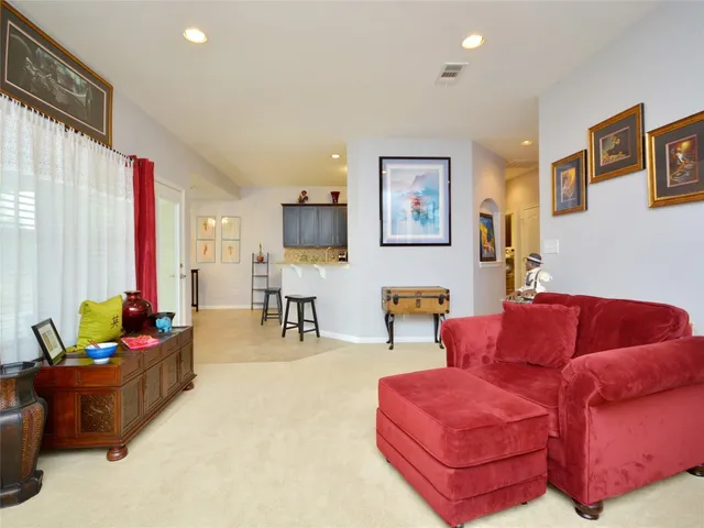 $1,775 | 219 Valley Oaks Loop, Georgetown, TX 78626