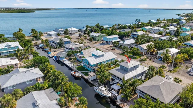 $1,900,000 | 27385 St Lucie Lane, Summerland Key, FL 33042