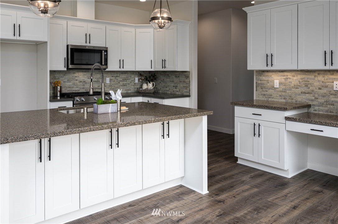 204 Haddon Road Anacortes, WA 98221 - Photo 14 of 34 Gallery Image 14
