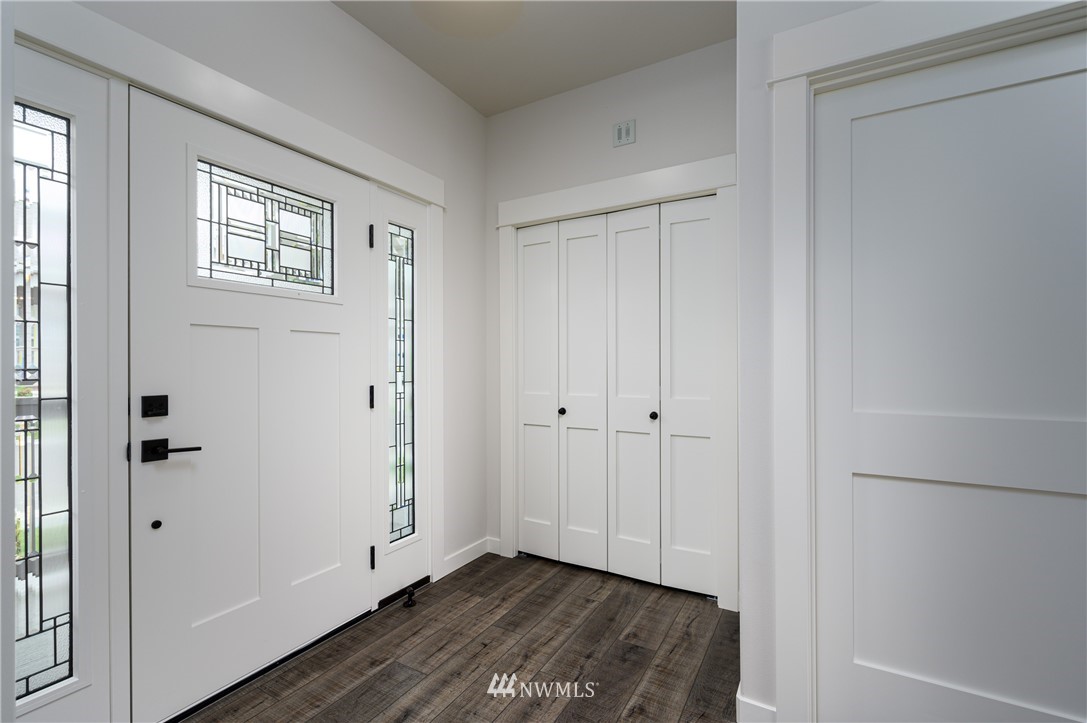 204 Haddon Road Anacortes, WA 98221 - Photo 5 of 34 Gallery Image 5
