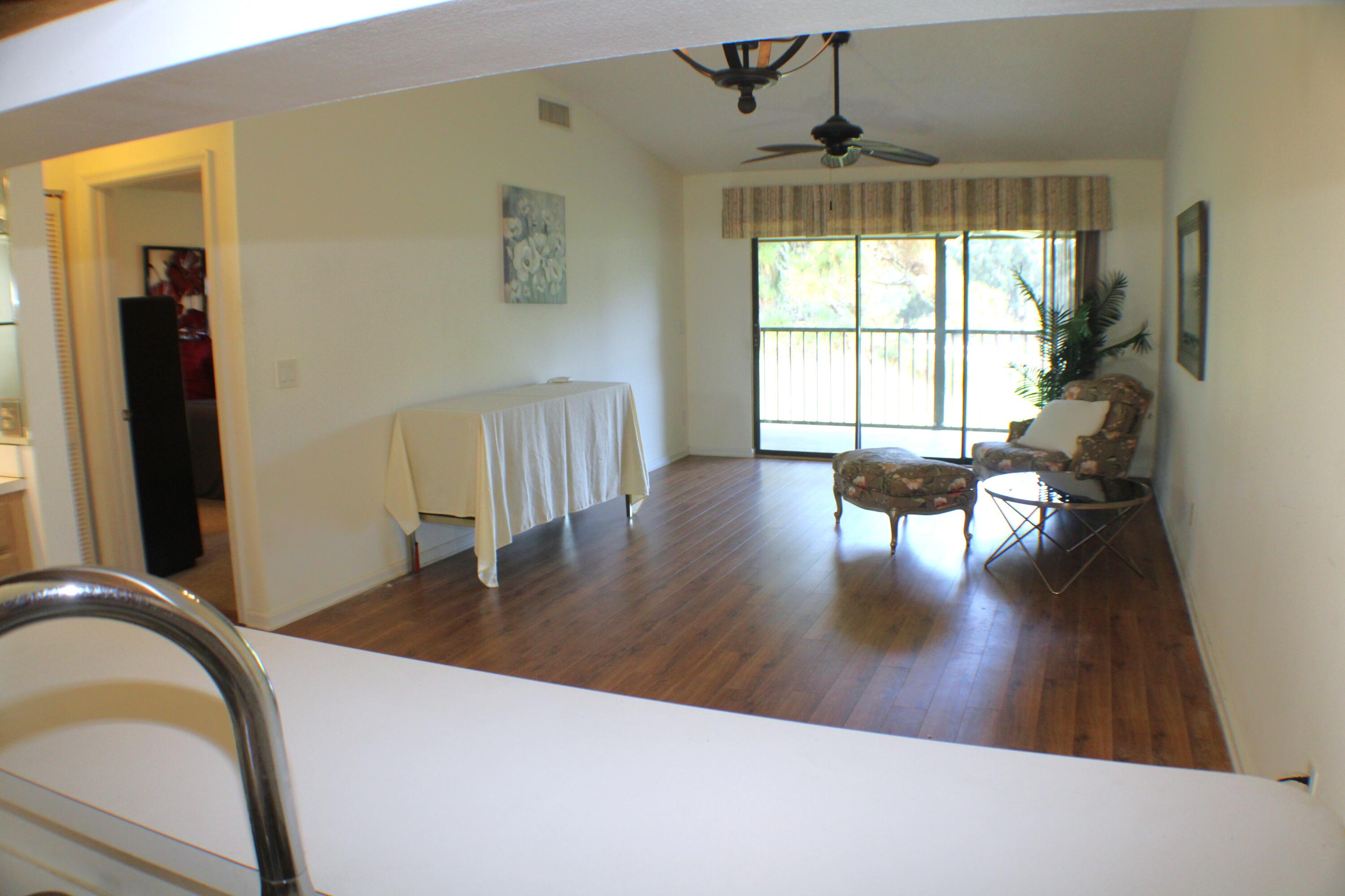 1082 Keystone Drive, Unit C Jupiter, FL 33458 - Photo 6 of 26 Living