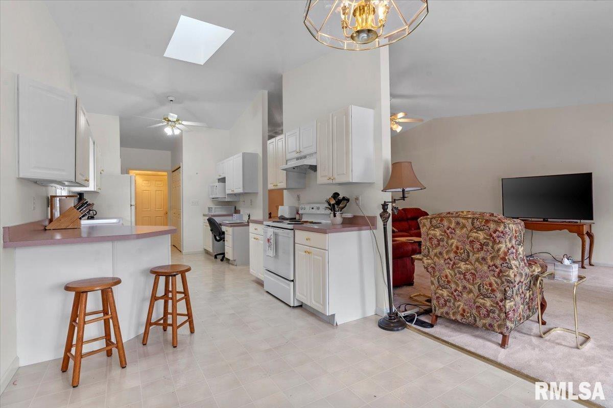 5002 Eagle Ridge Springfield, IL 62711 - Photo 9 of 37