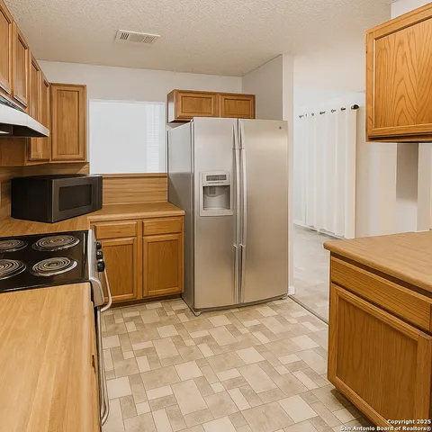 $1,750 | 13911 Hohmann Court, San Antonio, TX 78249