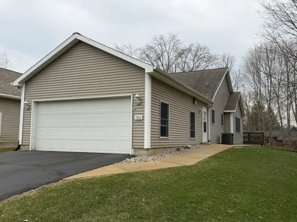$265,000 | 7052 Gilroy Court, Spring Arbor, MI 49283