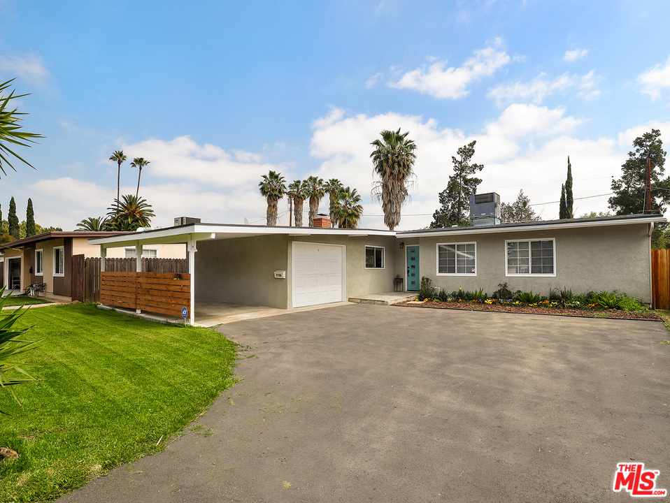 7708 Rhea Avenue Reseda, CA 91335 - Photo 2 of 27 Gallery Image 2