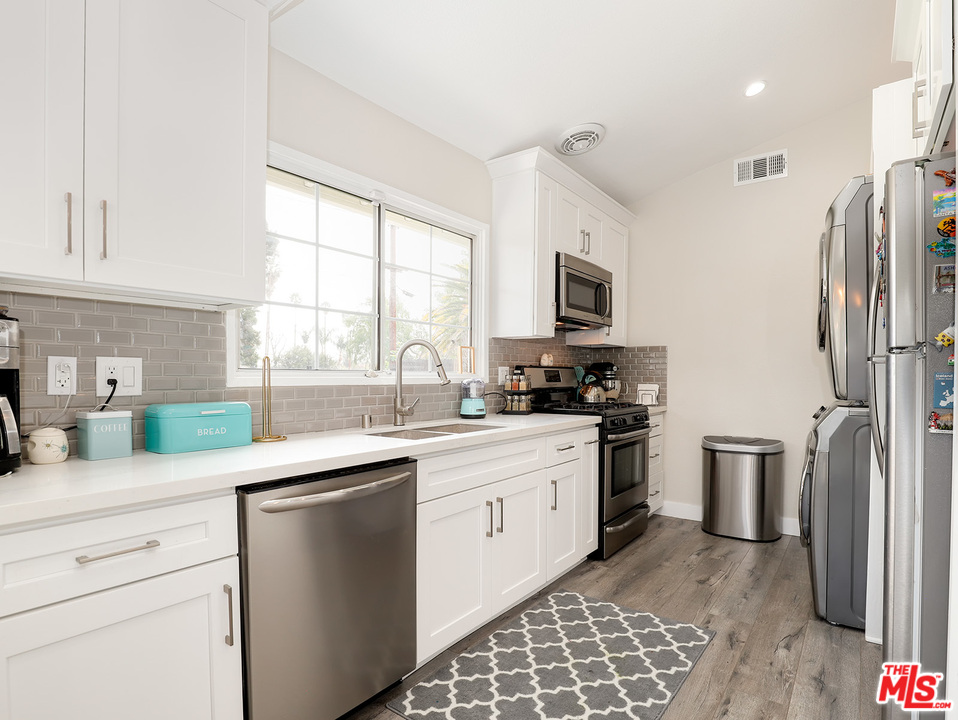 7708 Rhea Avenue Reseda, CA 91335 - Photo 20 of 27 Gallery Image 20