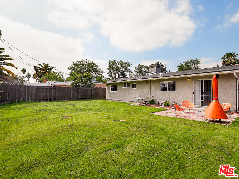 7708 Rhea Avenue Reseda, CA 91335 - Photo 24 of 27 Gallery Image 24
