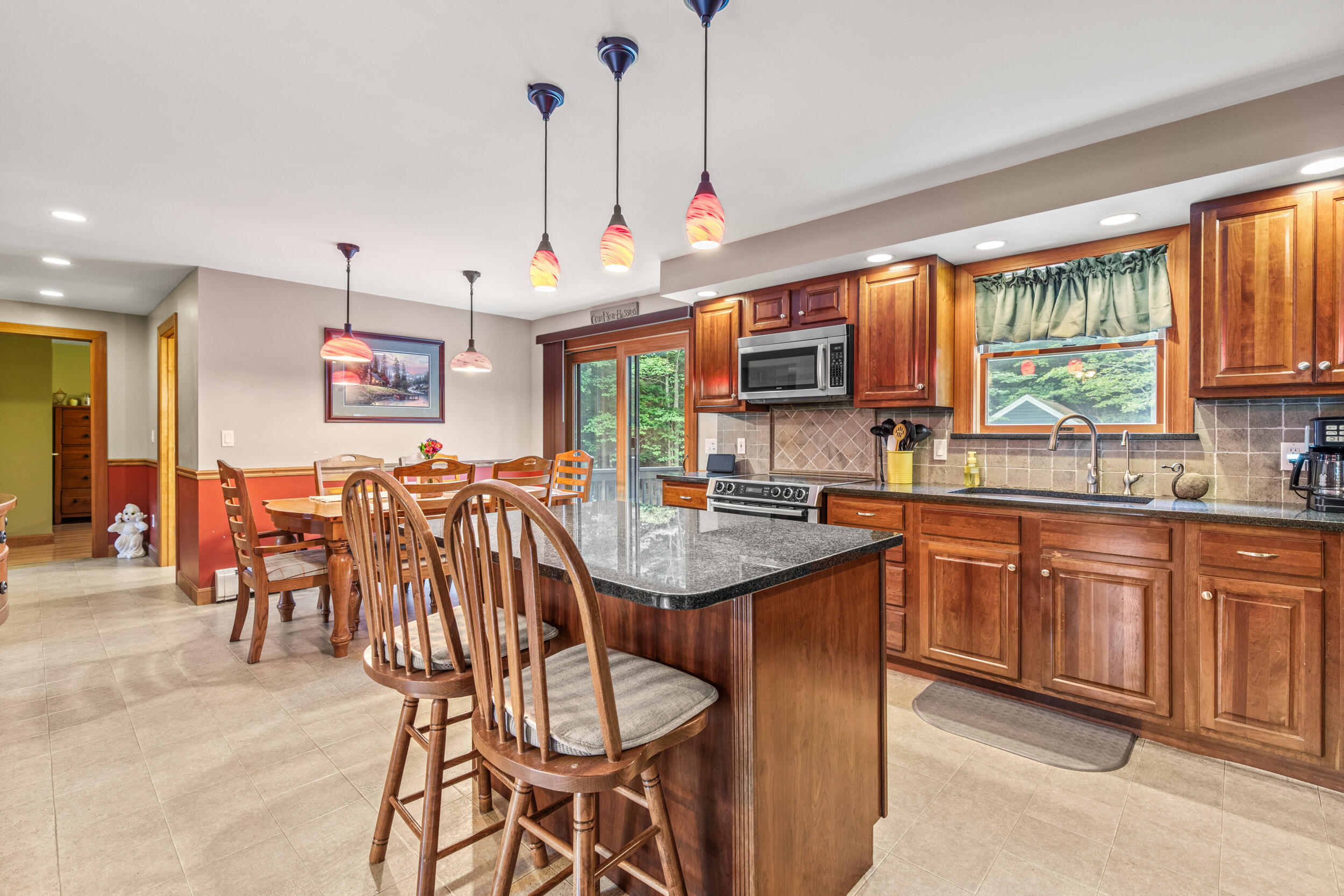 7 Julia Drive Gorham, ME 04038 - Photo 16 of 56 Kitchen 1