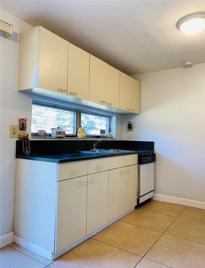 5701 Simms Street Hollywood, FL 33021 - Photo 4 of 14 Photo 4