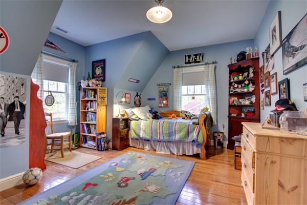 20 Leslie Road Winchester, MA 01890 - Photo 10 of 27 Gallery Image 10