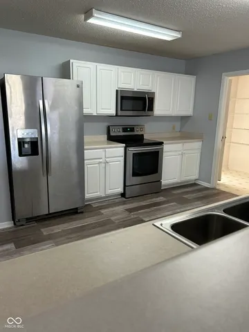 $2,375 | 14229 Weeping Cherry Drive, Fishers, IN 46038