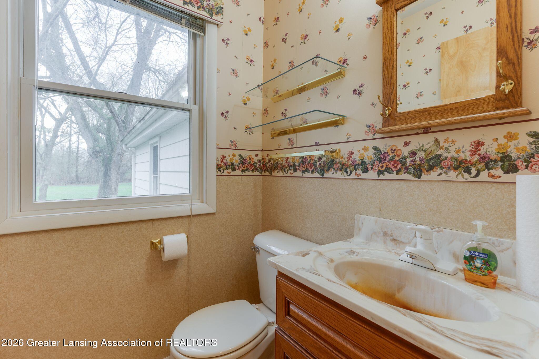 690 Okemos Road Mason, MI 48854 - Photo 31 of 85 keC7Y-rw
