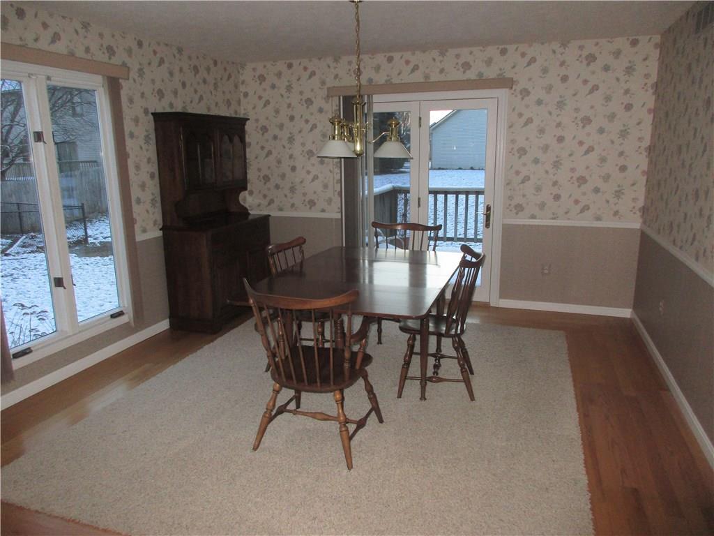 4111 River Road Columbus, IN 47203 - Photo 4 of 17