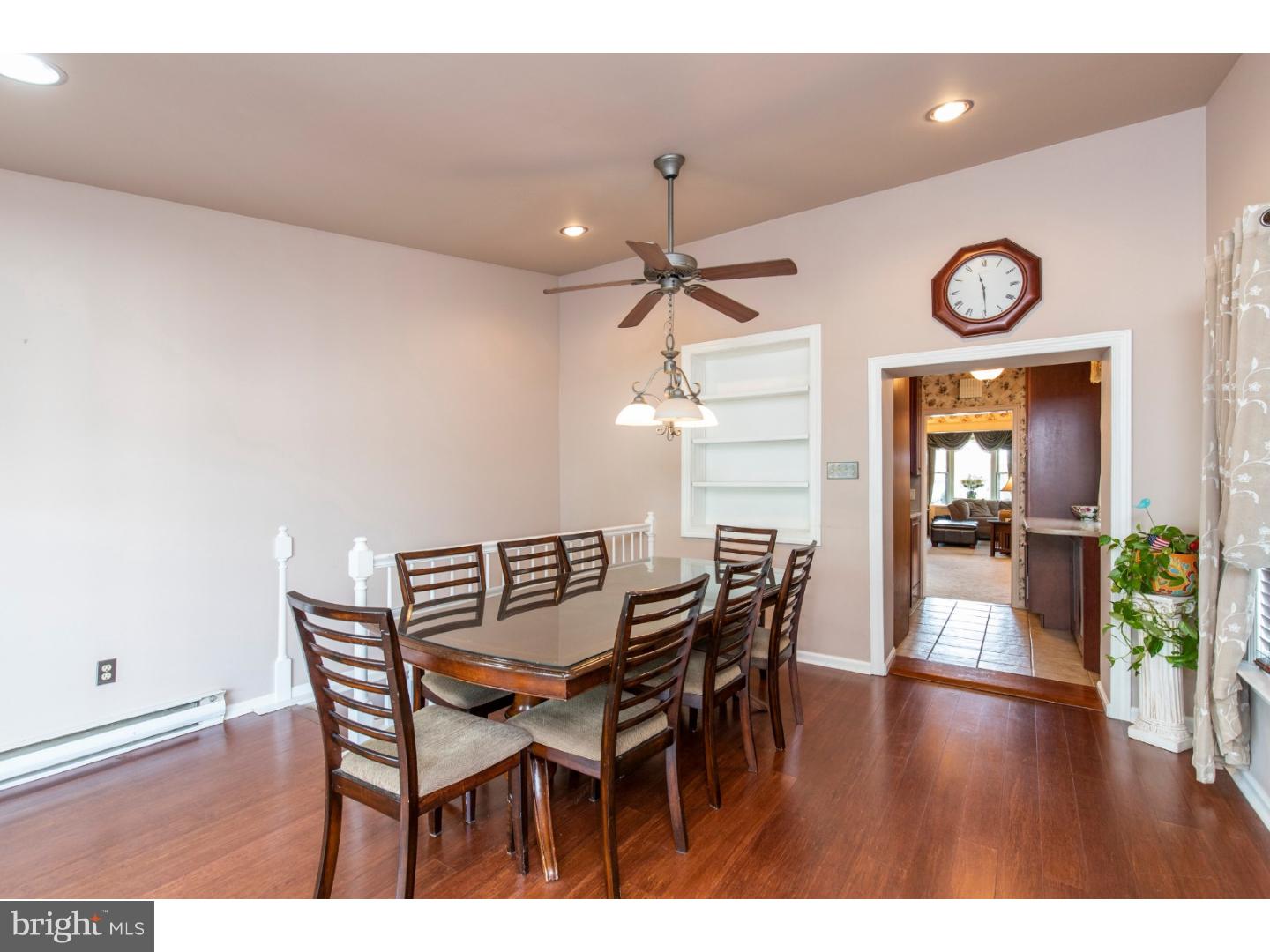 2223 Manor Road Upper Darby, PA 19082 - Photo 9 of 21