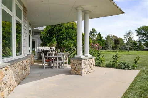 $2,950,000 | 550 Cards Pond Road, South Kingstown, RI 02879