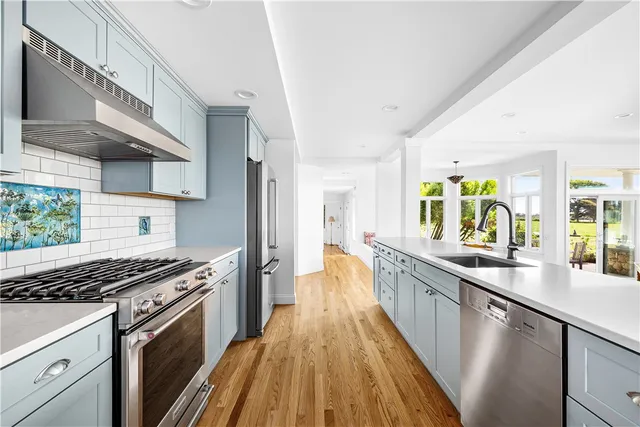 $2,950,000 | 550 Cards Pond Road, South Kingstown, RI 02879