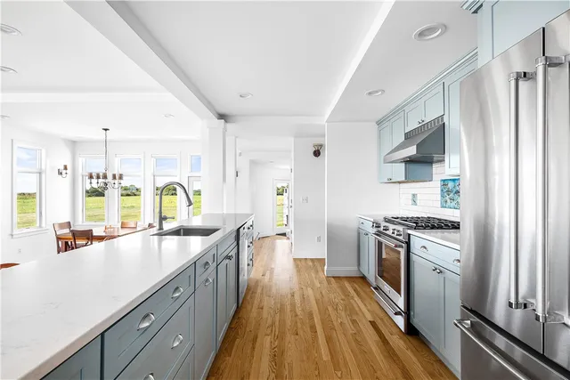 $2,950,000 | 550 Cards Pond Road, South Kingstown, RI 02879