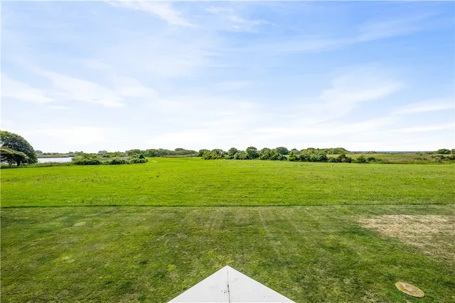 $2,950,000 | 550 Cards Pond Road, South Kingstown, RI 02879