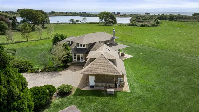 $2,950,000 | 550 Cards Pond Road, South Kingstown, RI 02879