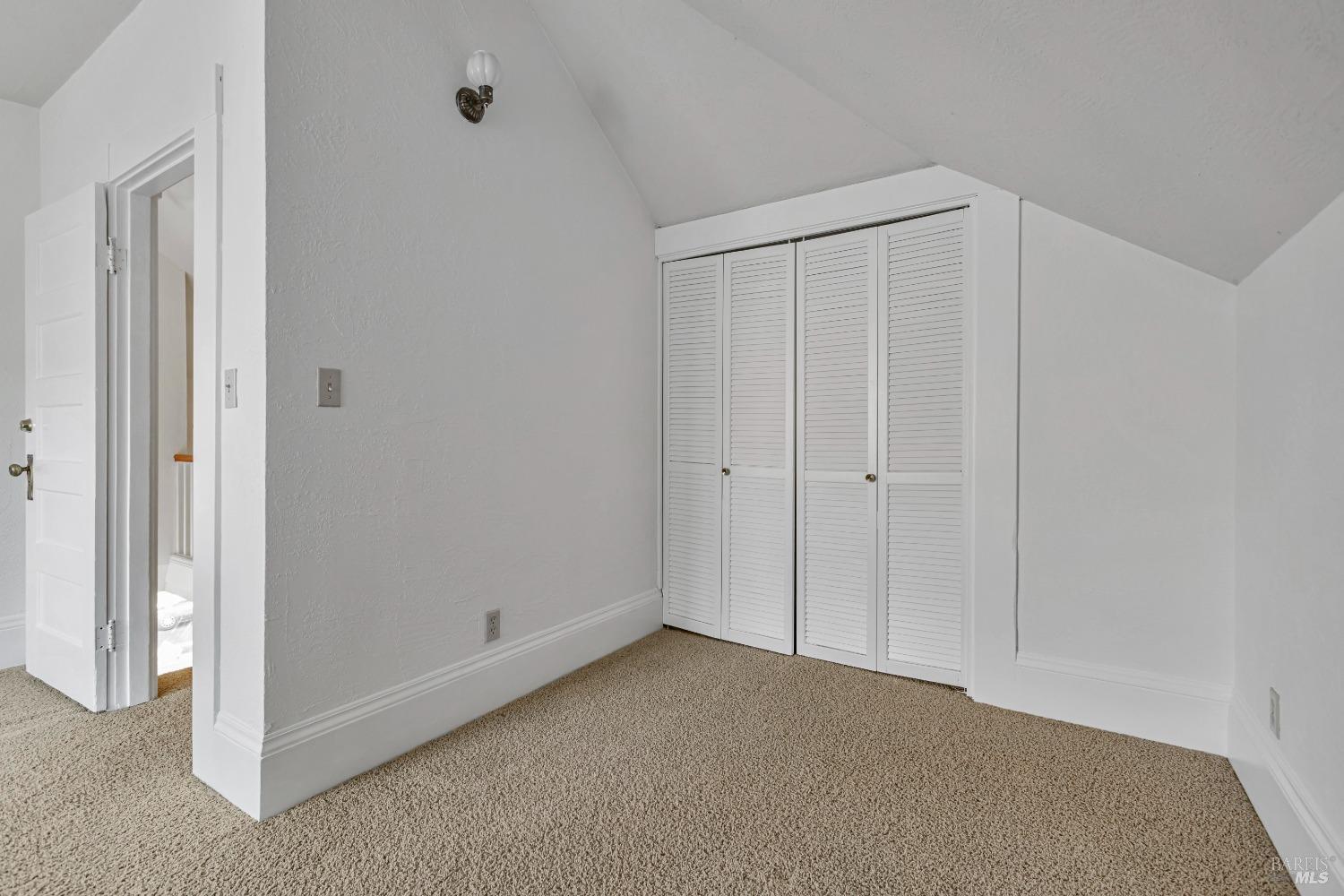 29 Frances Street San Rafael, CA 94901 - Photo 28 of 42 a view of an empty room