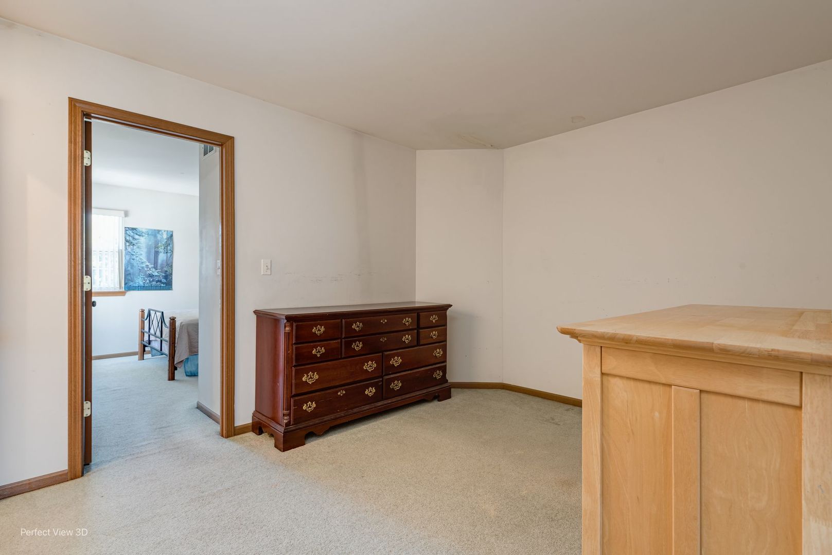 1793 Grove Avenue Schaumburg, IL 60193 - Photo 9 of 16 a room with furniture and a table