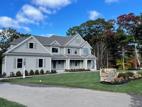 $2,495,000 | 16 A Keeney Pond Road, Norfolk, MA 02056