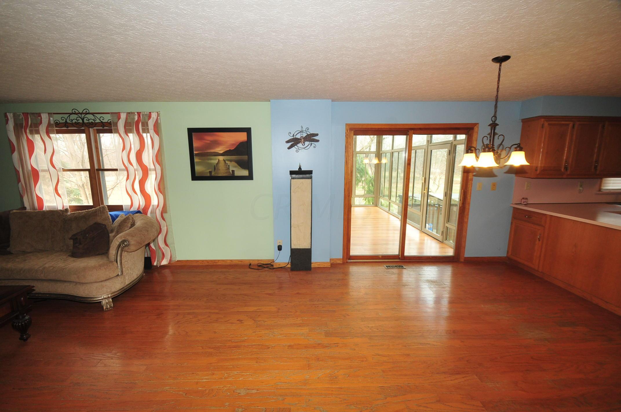 6865 Lewis Center Road Galena, OH 43021 - Photo 14 of 33 Gallery Image 14