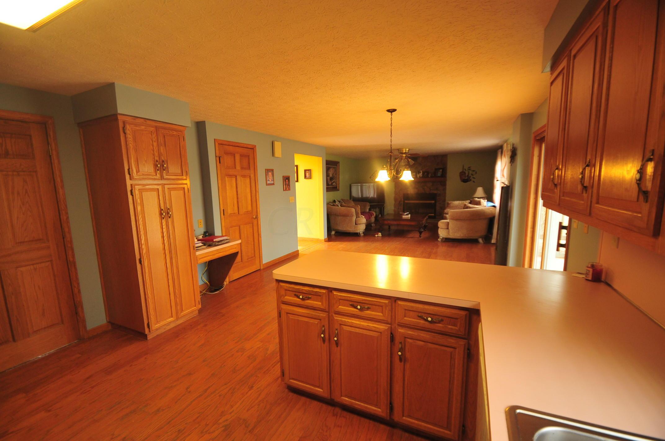 6865 Lewis Center Road Galena, OH 43021 - Photo 17 of 33 Gallery Image 17
