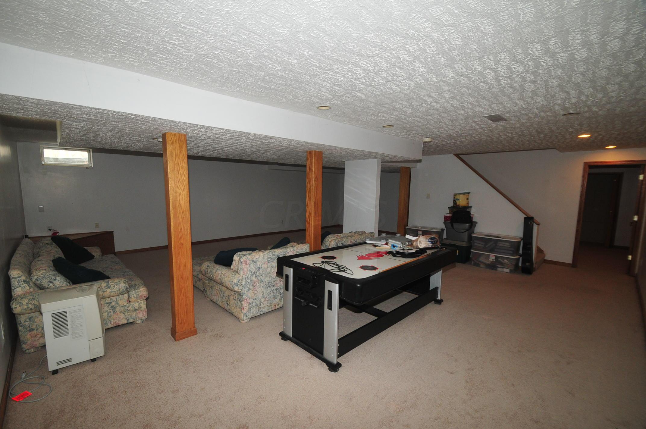 6865 Lewis Center Road Galena, OH 43021 - Photo 21 of 33 Gallery Image 21