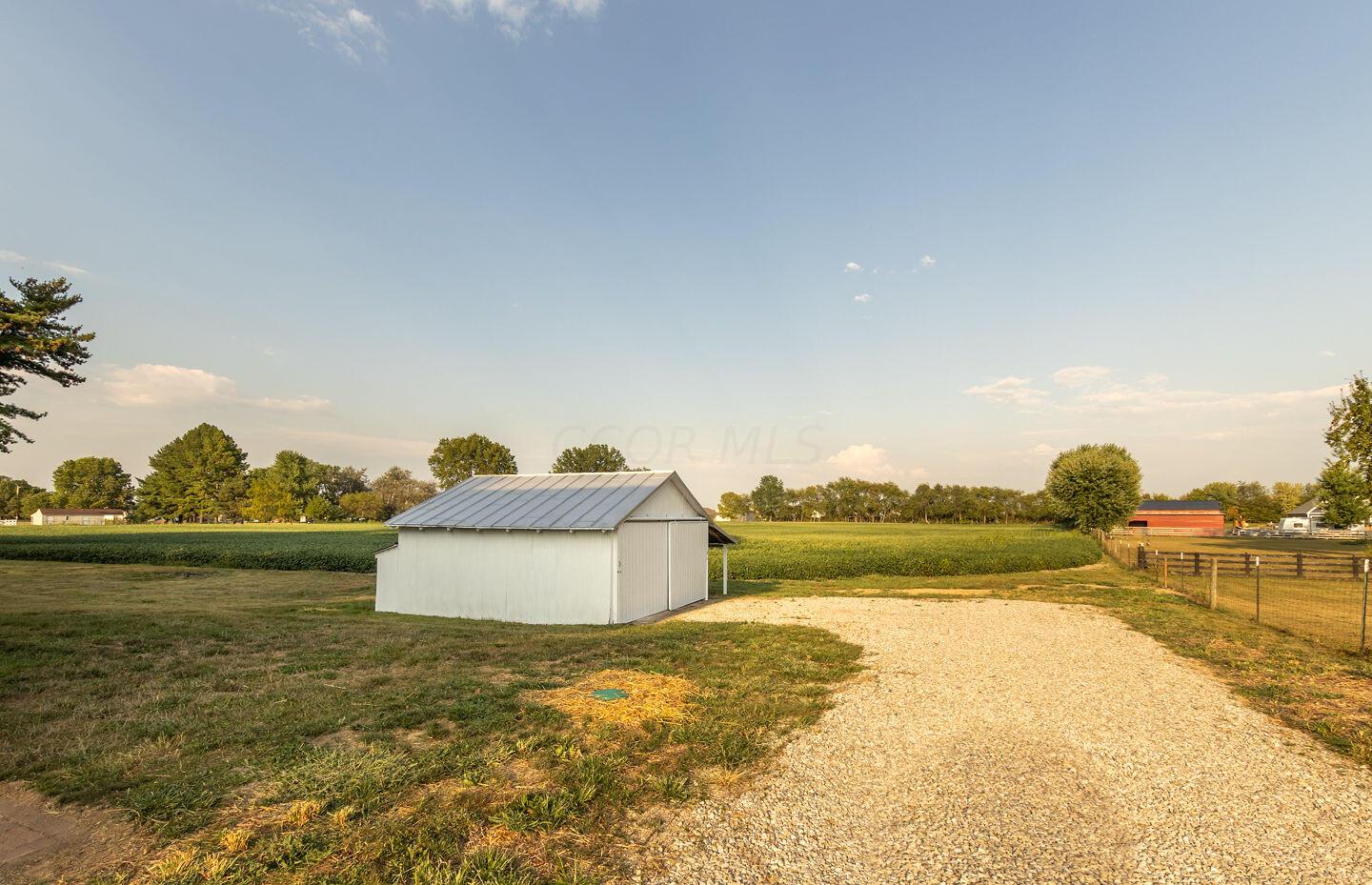 17190 Little Walnut Road Circleville, OH 43113 - Photo 2 of 53 6