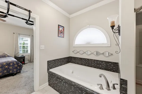 $330,000 | 109 Pinnacle Point Avenue, Bowling Green, KY 42104