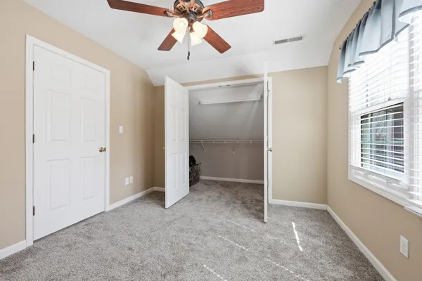 $330,000 | 109 Pinnacle Point Avenue, Bowling Green, KY 42104