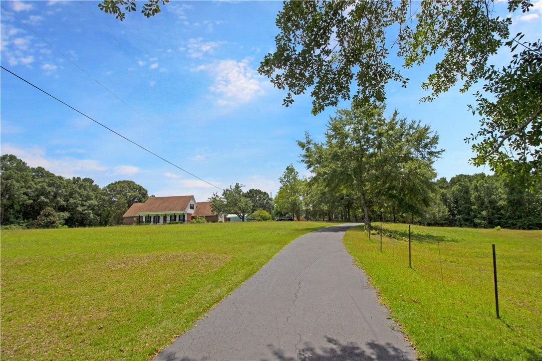 1638 Hicks Store Road Tallassee, AL 36078 - Photo 17 of 50 Gallery Image 17