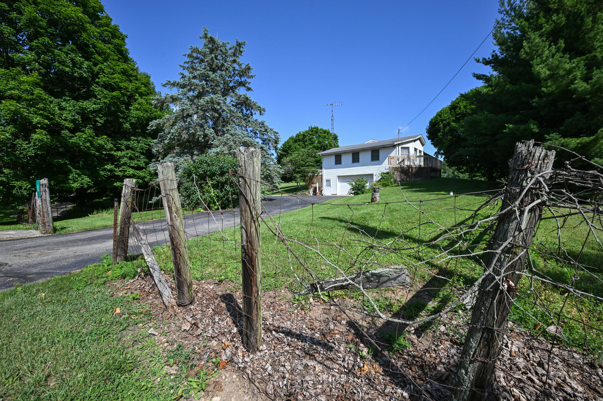 36 Church Hill Road Springfield, OH 45502 - Photo 4 of 26